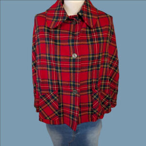 VINTAGE Cape Plaid  Button-Up  Cape Jacket Batwing Sleeves Made Out Of Wool